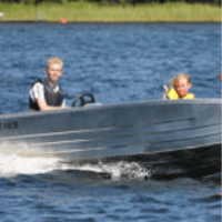 Båtar